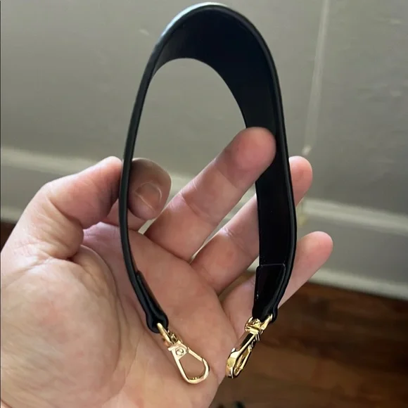 CAbi Snake Print Belt & Purse - Picture 4 of 8